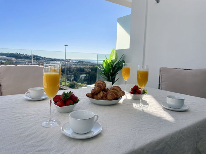 Image No.13-3 Bed Apartment for sale