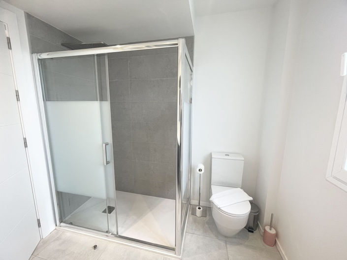 Image No.22-3 Bed Apartment for sale