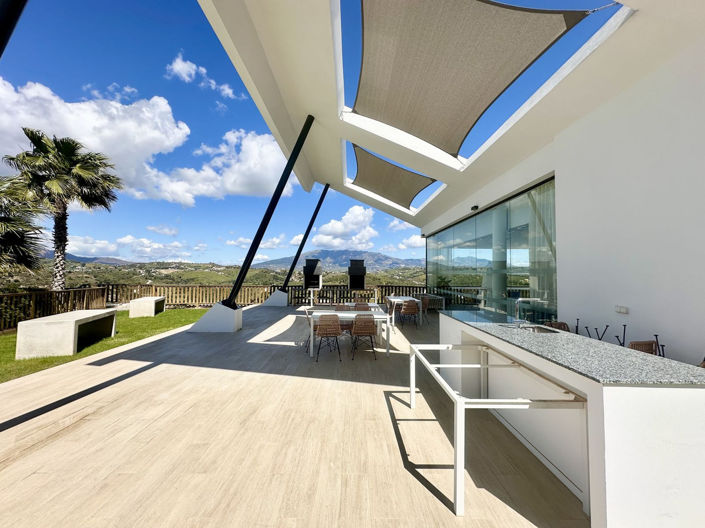 Image No.38-3 Bed Apartment for sale