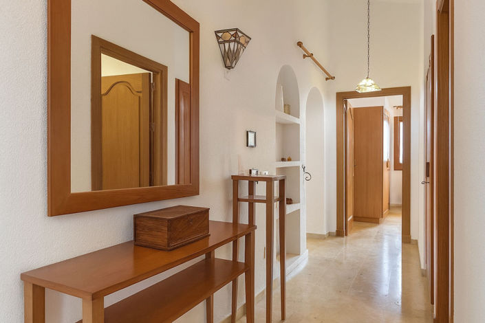 Image No.20-3 Bed Villa for sale