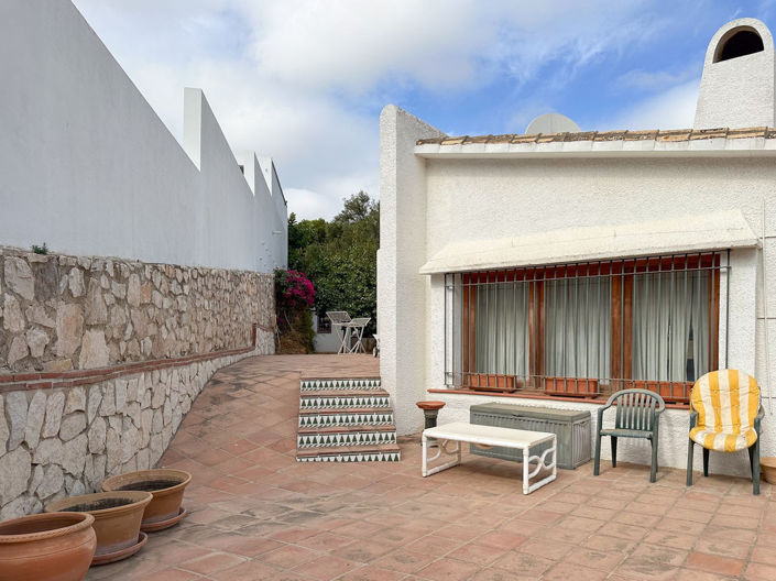 Image No.24-3 Bed Villa for sale