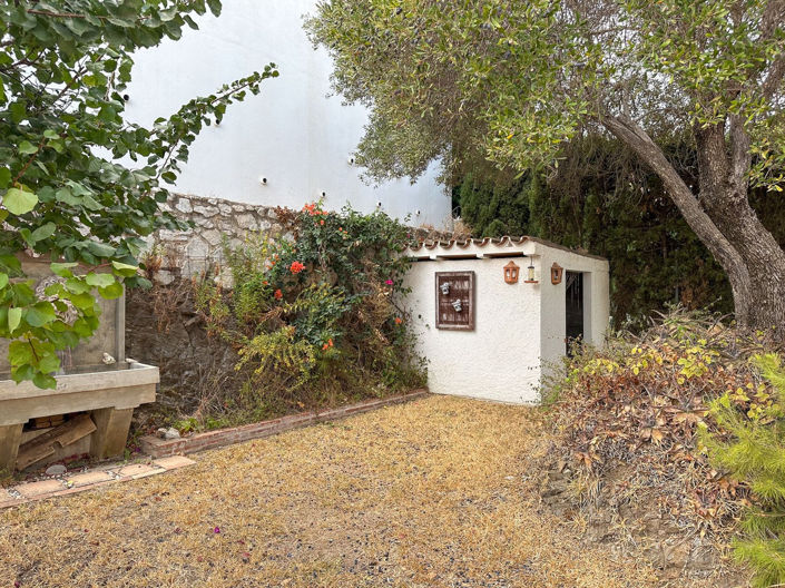 Image No.27-3 Bed Villa for sale