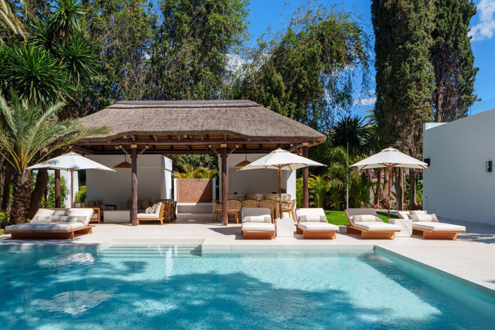 Image No.3-Villa de 5 chambres à vendre à Nueva Andalucia