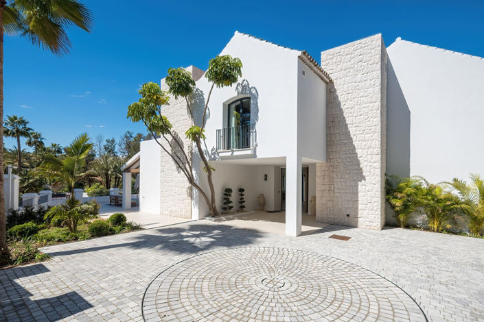 Image No.4-5 Bed Villa for sale