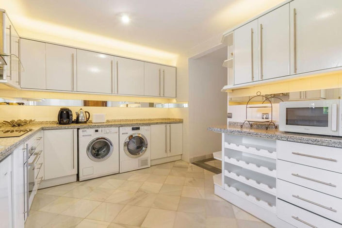 Image No.14-3 Bed Apartment for sale