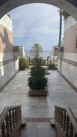 Image No.21-3 Bed Apartment for sale