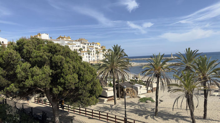 Image No.22-3 Bed Apartment for sale