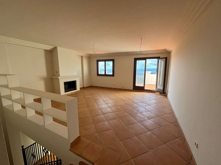 Image No.3-Villa de 3 chambres à vendre à Casares