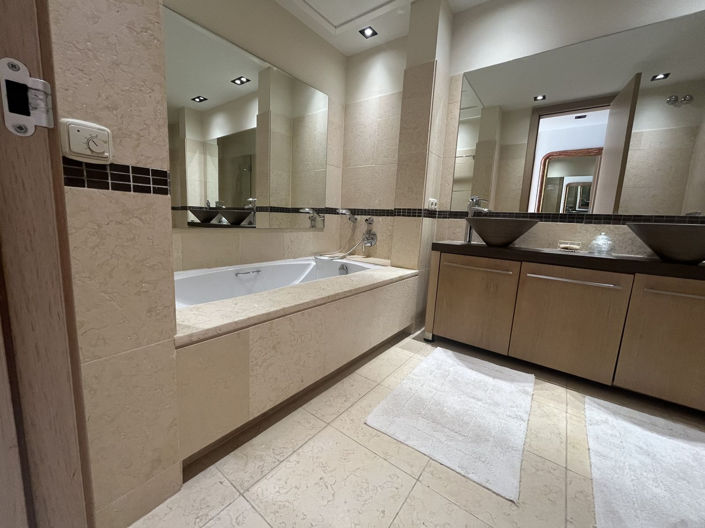 Image No.12-Appartement de 2 chambres à vendre à Altos de los Monteros