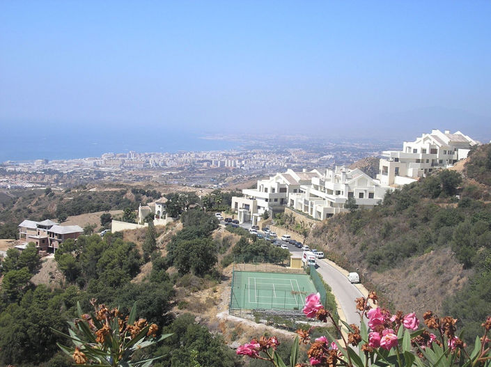 Image No.2-Appartement de 2 chambres à vendre à Altos de los Monteros