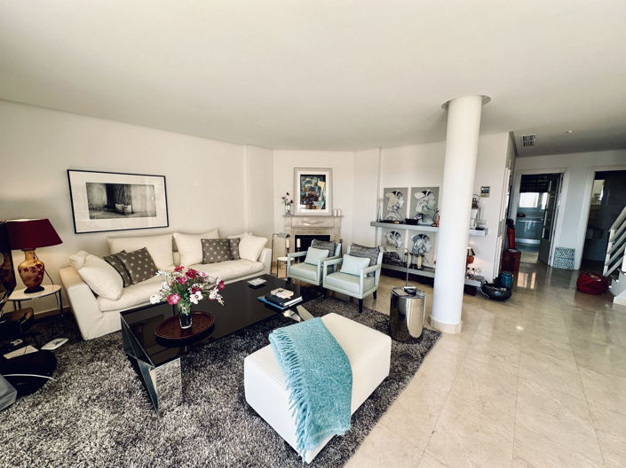 Image No.13-2 Bed Apartment for sale