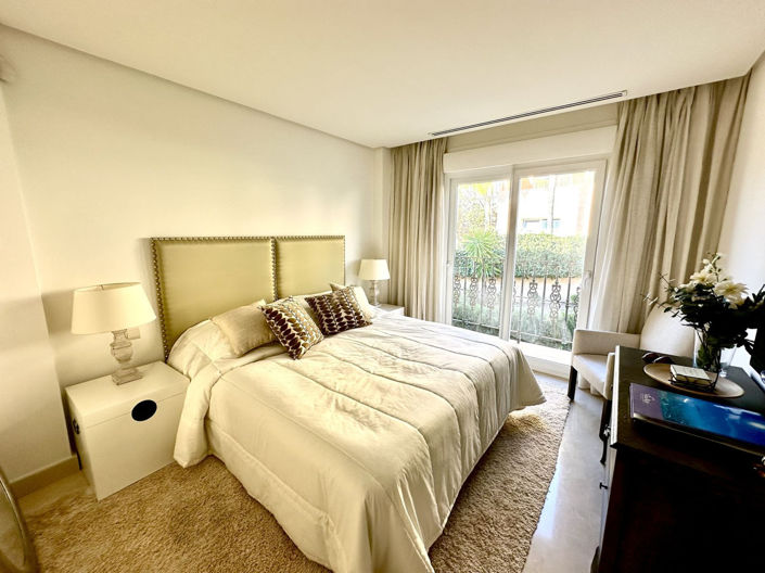 Image No.27-2 Bed Apartment for sale