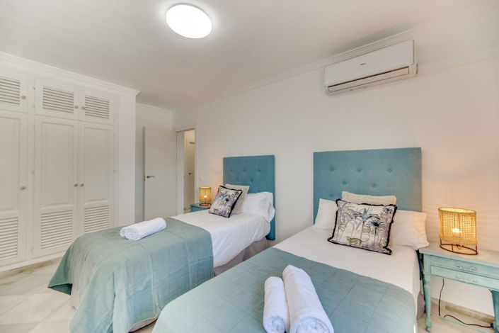 Image No.18-5 Bed Villa for sale