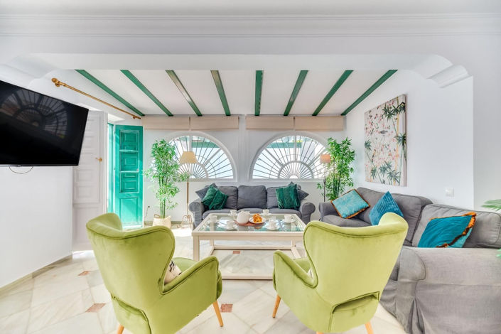 Image No.3-5 Bed Villa for sale