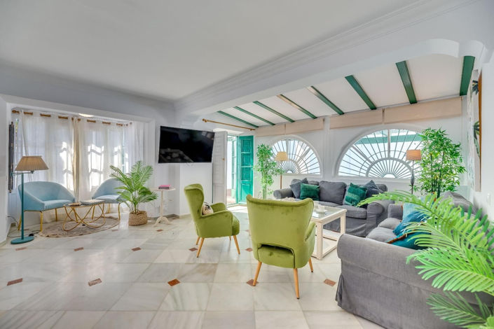 Image No.4-5 Bed Villa for sale