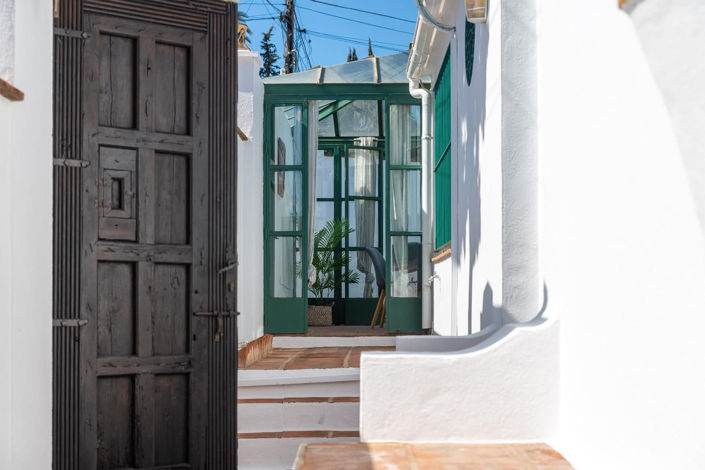 Image No.50-5 Bed Villa for sale