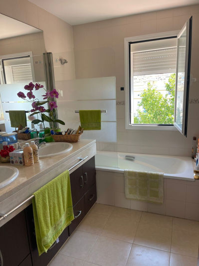 Image No.39-3 Bed Townhouse for sale