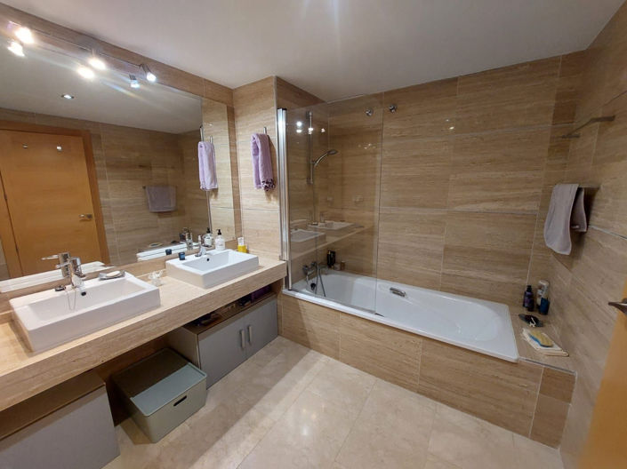 Image No.12-2 Bed Apartment for sale