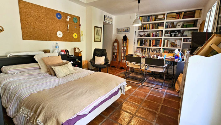 Image No.15-5 Bed Villa for sale