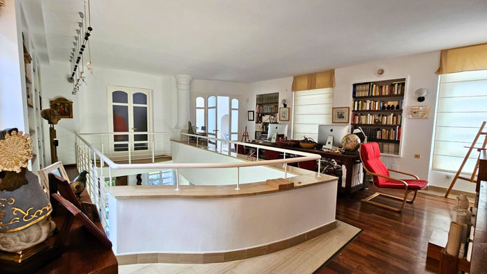 Image No.18-5 Bed Villa for sale