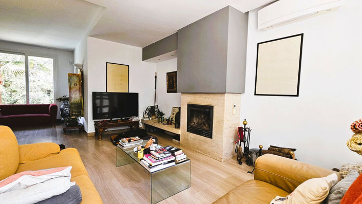 Image No.20-5 Bed Villa for sale