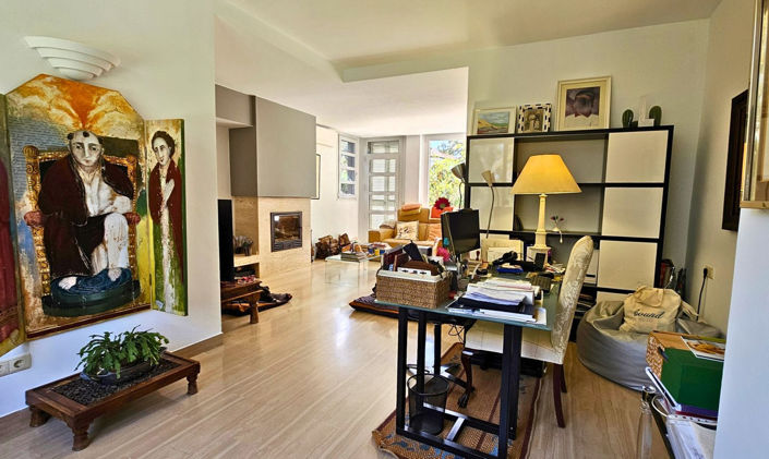 Image No.21-5 Bed Villa for sale