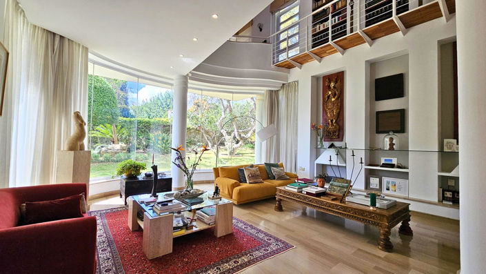 Image No.6-5 Bed Villa for sale