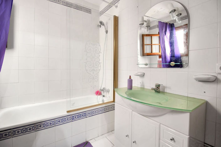 Image No.16-5 Bed Apartment for sale