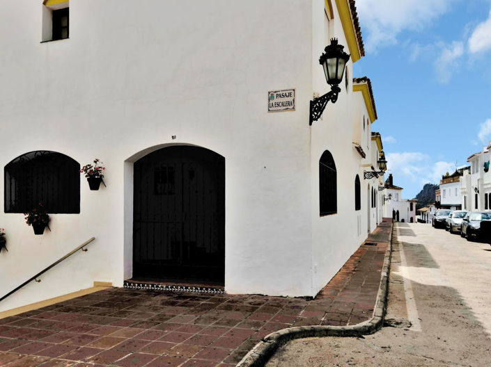 Image No.7-5 Bed Apartment for sale