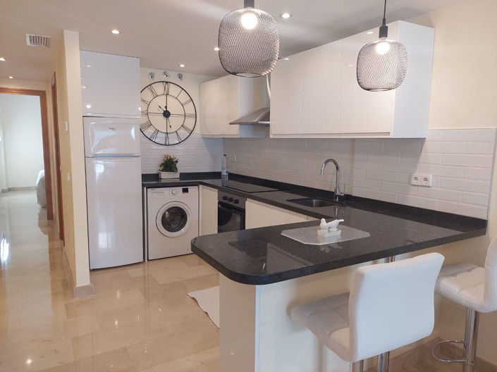 Image No.3-Appartement de 2 chambres à vendre à Benahavis