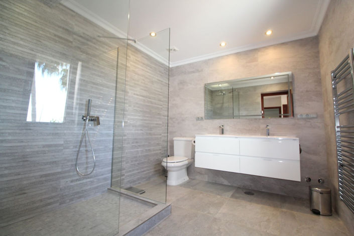 Image No.23-Villa de 6 chambres à vendre à Malaga