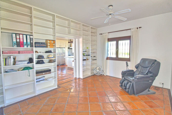 Image No.13-5 Bed Finca for sale