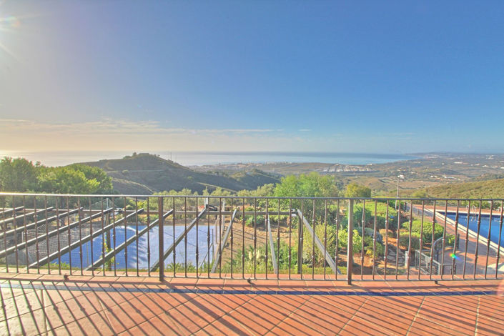 Image No.30-5 Bed Finca for sale