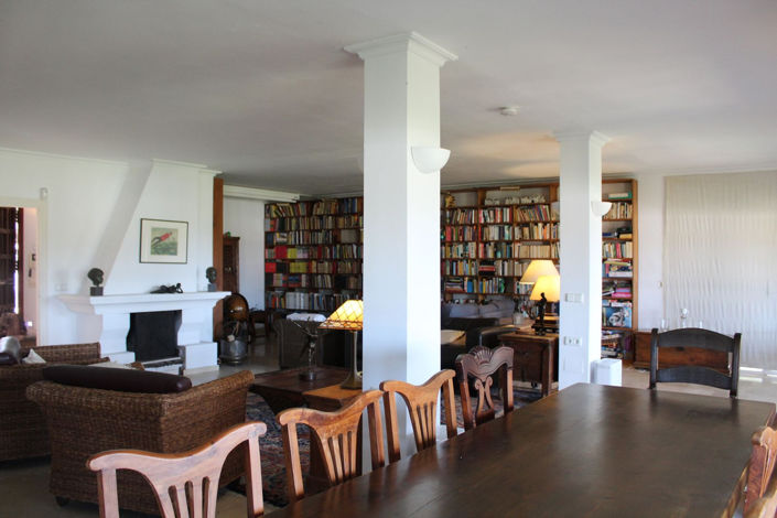 Image No.28-5 Bed Villa for sale