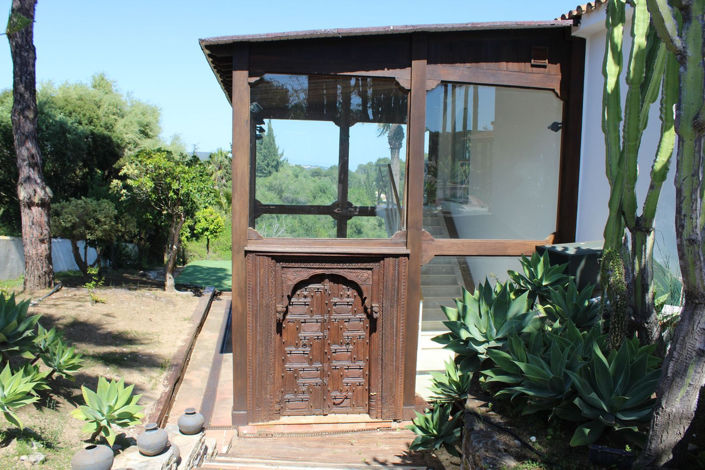 Image No.3-5 Bed Villa for sale