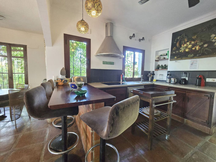 Image No.10-6 Bed Finca for sale