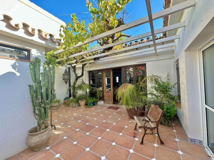 Image No.22-6 Bed Finca for sale