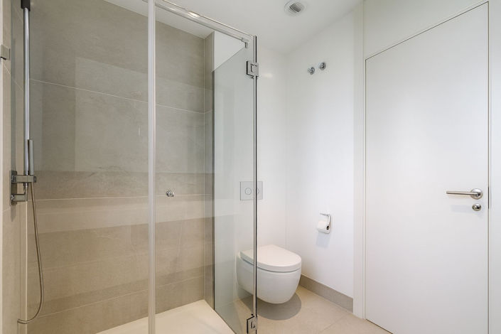 Image No.20-4 Bed Apartment for sale