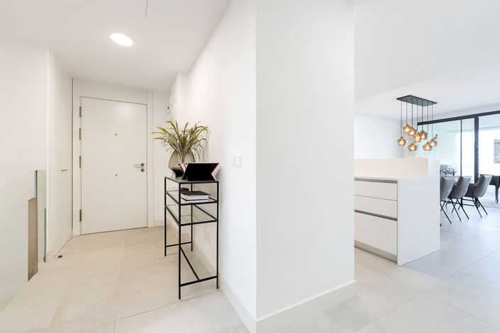 Image No.3-4 Bed Apartment for sale