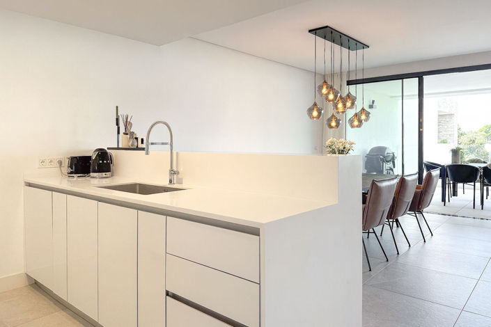 Image No.4-4 Bed Apartment for sale