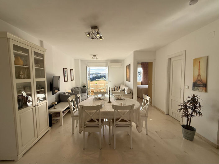 Image No.10-3 Bed Apartment for sale