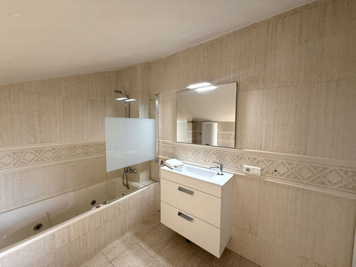 Image No.23-3 Bed Penthouse for sale