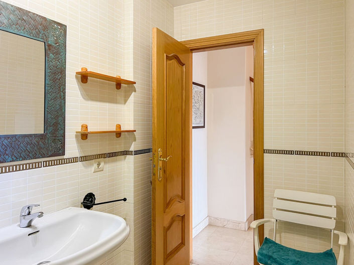 Image No.43-4 Bed Villa for sale