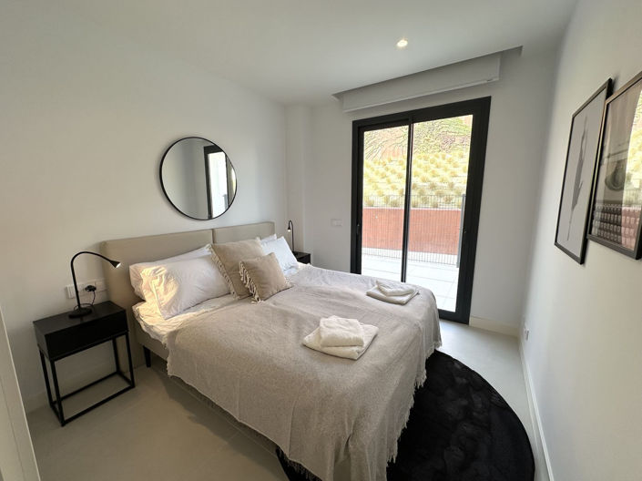 Image No.26-3 Bed Apartment for sale