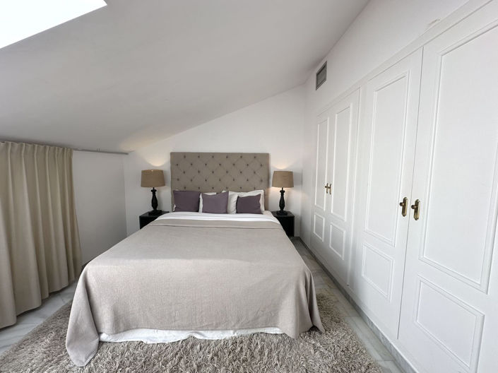 Image No.17-2 Bed Apartment for sale