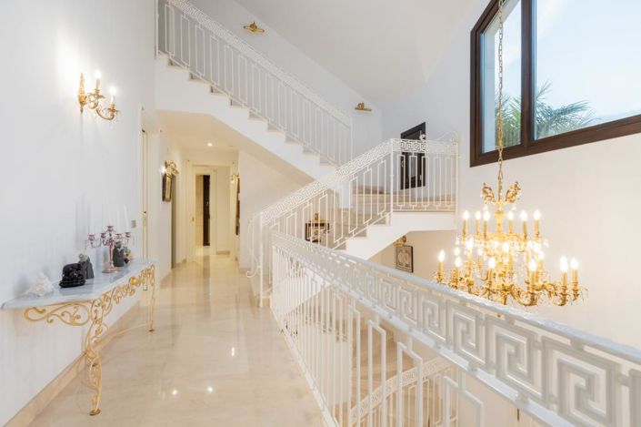 Image No.13-7 Bed Villa for sale