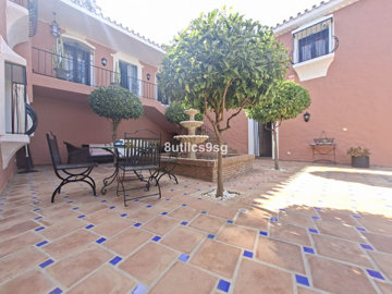 12-53013098fcab6c38b1379cd33298e050