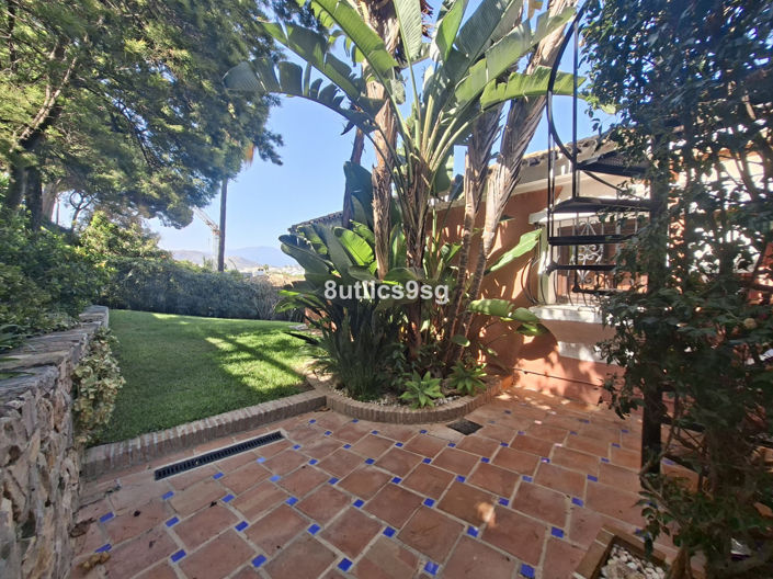 Image No.26-5 Bed Villa for sale