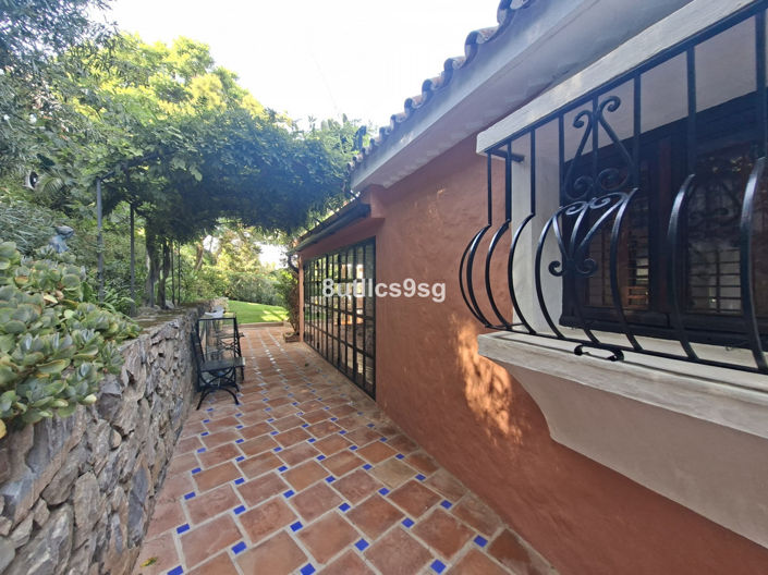 Image No.30-5 Bed Villa for sale