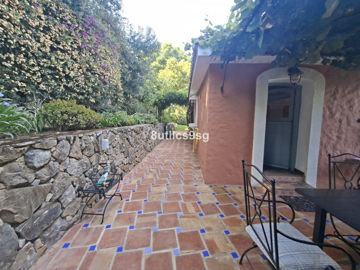 Image No.32-Villa de 5 chambres à vendre à Nueva Andalucia